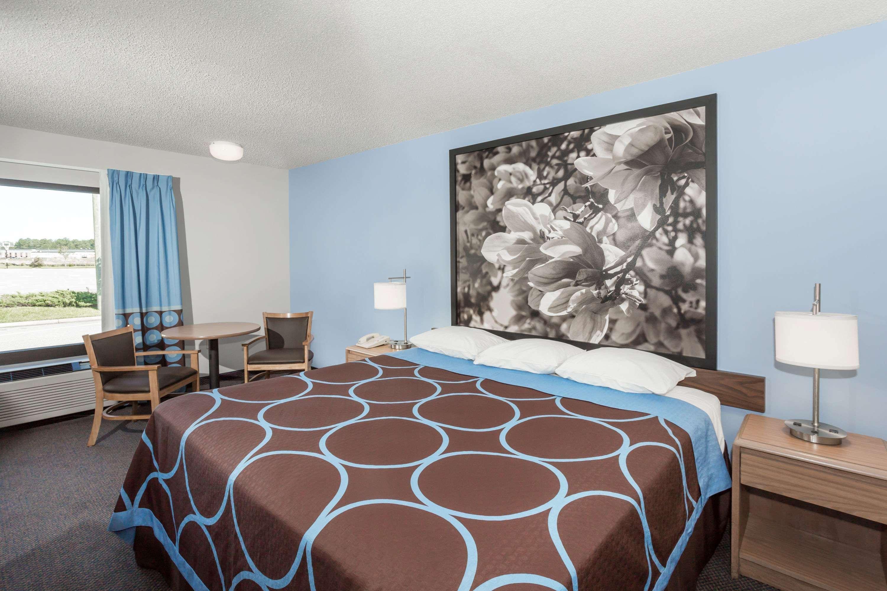 Super 8 By Wyndham Valdosta Ga I-75 Hotel Eksteriør billede